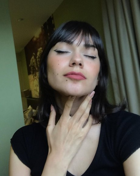 Subaronovv perfect pornstar photo