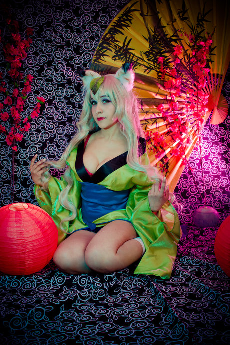 Kitsune No Fullmoon pornstar nude photos