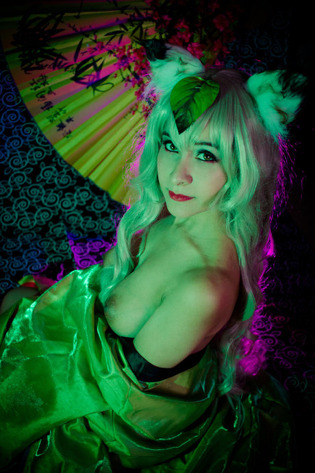 Kitsune No Fullmoon art model gallery