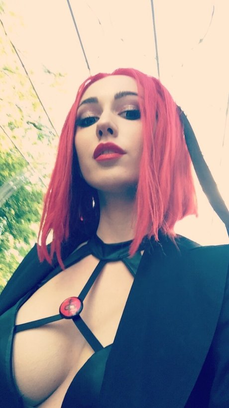 Alena Galan pretty star pic