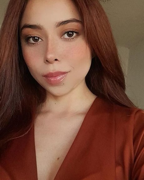 Alma Hernandez nude star photo