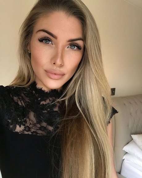 Bethany Samuels star pretty pics