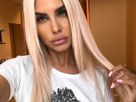 Iva Kivock pornstar xxx pics