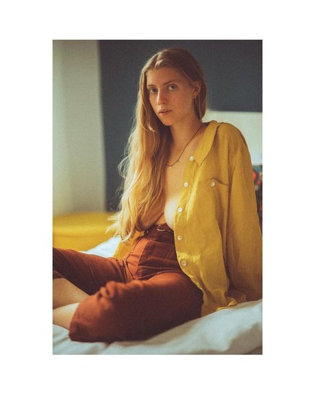 Agnes Verano art actress picture