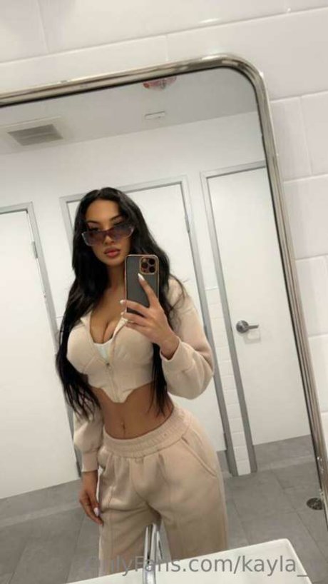 Kayla Vasquez xxx model img
