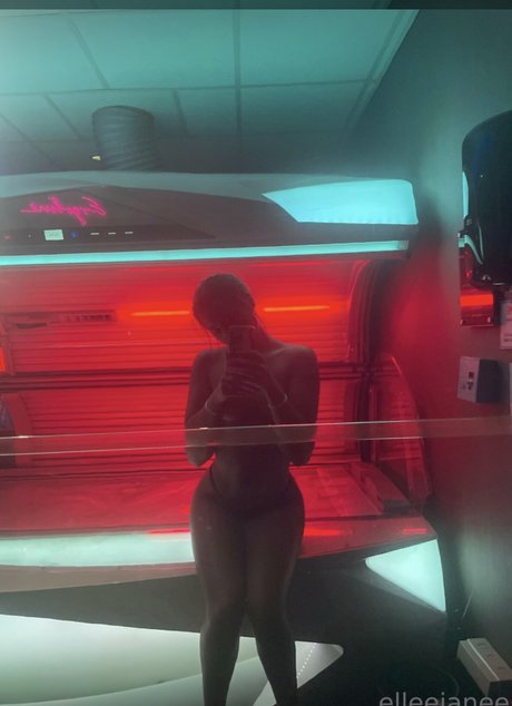Ella Murray model nudes photos