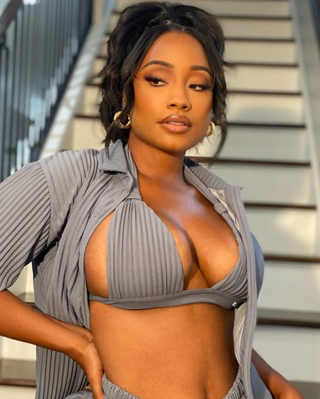Jazzmine Jackson model free pic