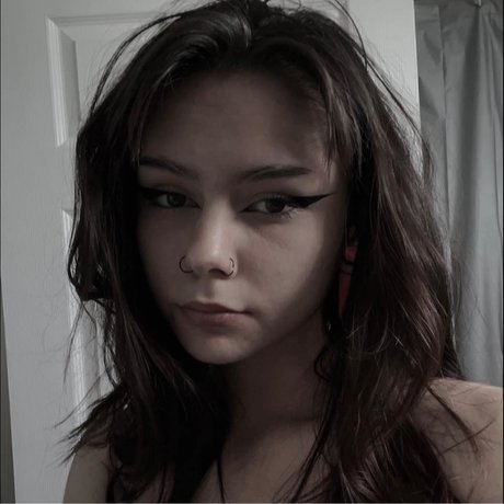 Sxvsy model porn picture