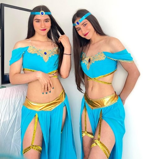 Ara y Fer exclusive actress photo