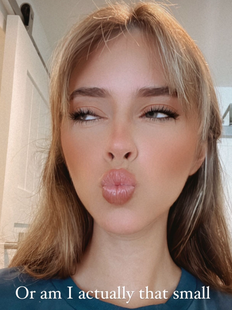 Emily Zeck star art photos