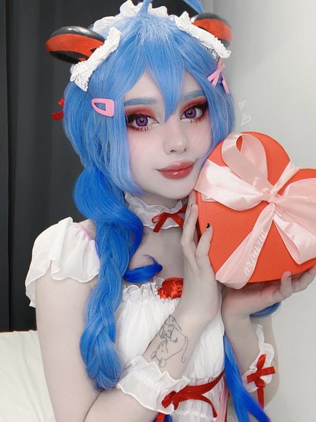 Alice Marshmellow sexy model archive