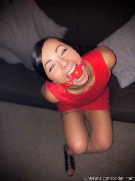 Freepetitebrida xxx pornstar pic