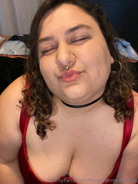 Theviviennedelarge model hd pictures