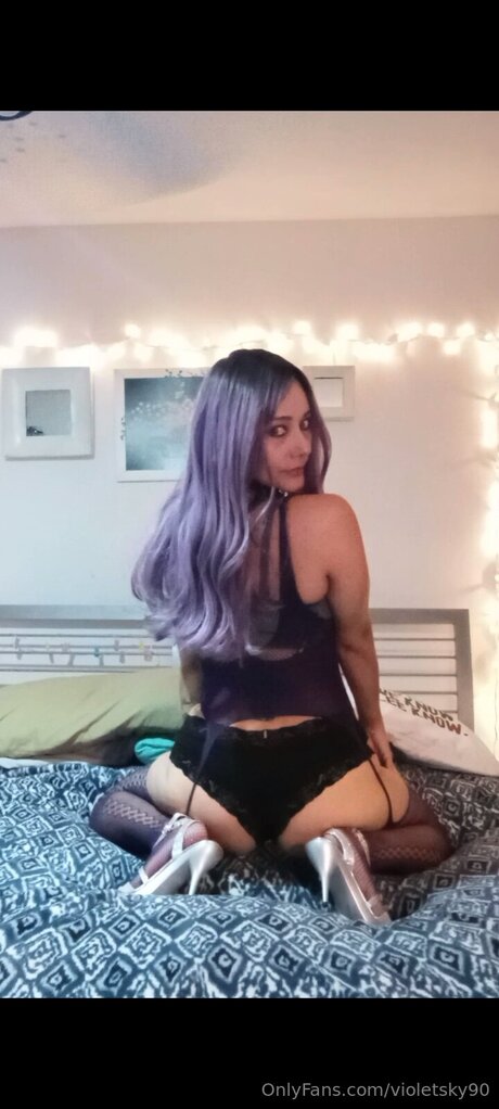 Violetsky90 model pretty photo