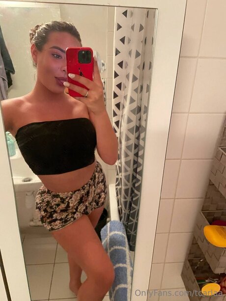Tcarlaa pornstar nude img