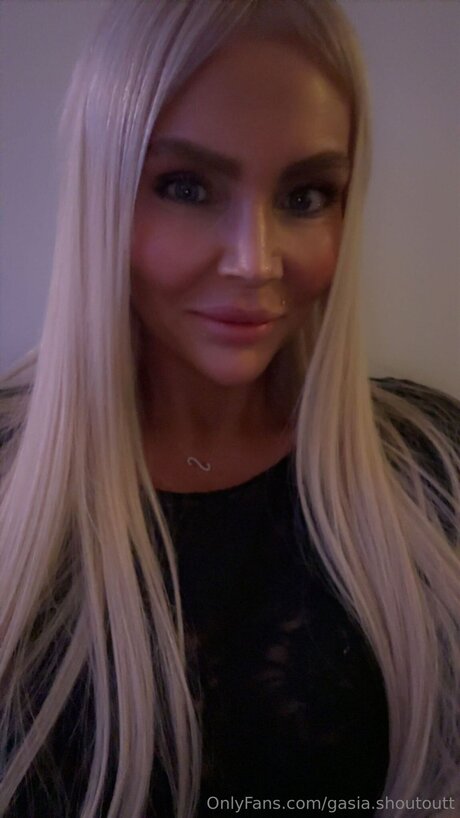 Gasia Shoutoutt pornographic star photo