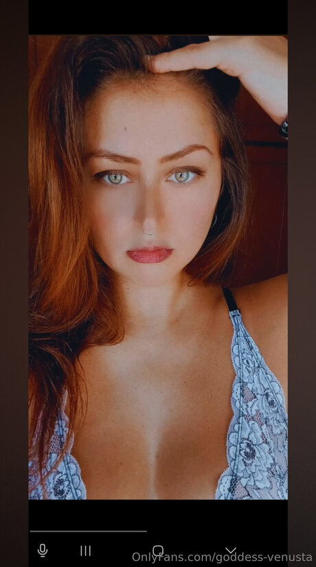 Goddess Venusta model pretty pictures