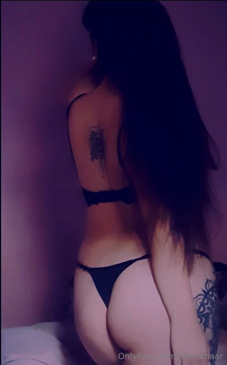 Morochaar model nude images
