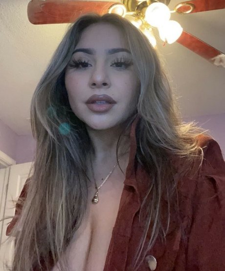 Sidinthemix nude model photo