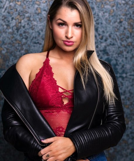 Nicole Andrievich perfect actress galleries