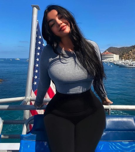 kiaarrrra erotic star img
