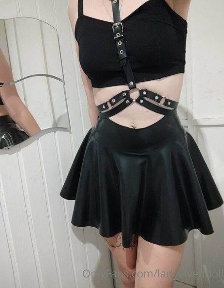 ladyelvendoll model xxx galleries