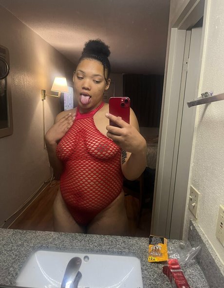 bonniexclyde18 top profile image