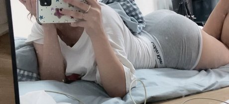 yukxwaii sex pornstar image