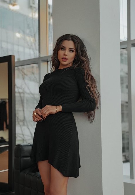 Lybov Kalish sexy actress pic