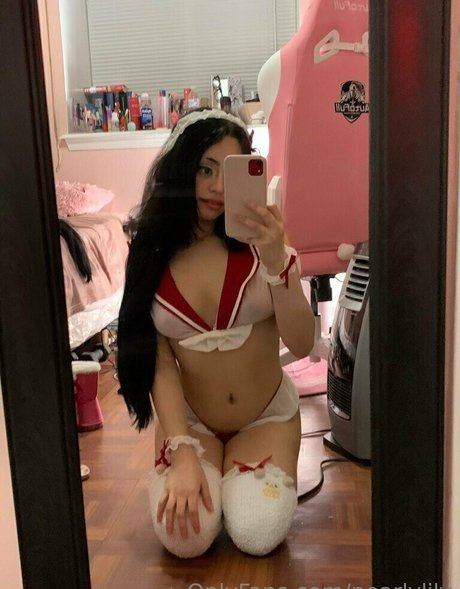 pearlylily star hot pic