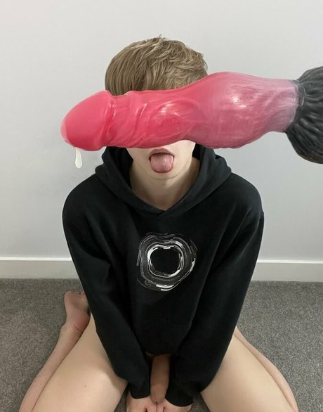 Fawnykid pornstar adult photo