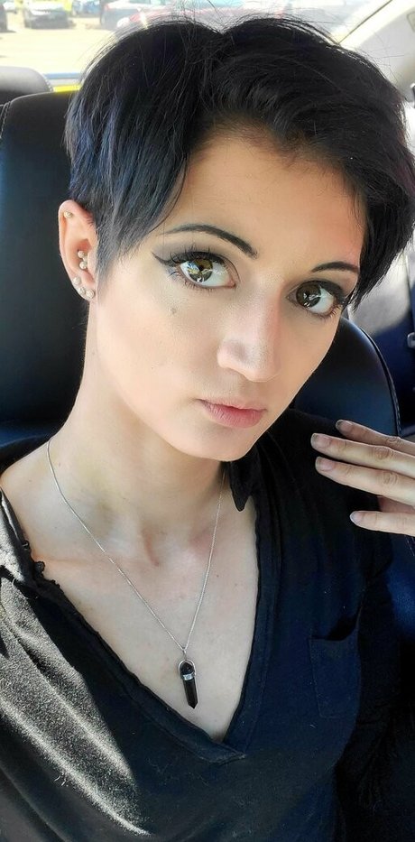 nekogoth23 naked pornstar image