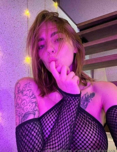 Kisa Tanya pornstar sex img