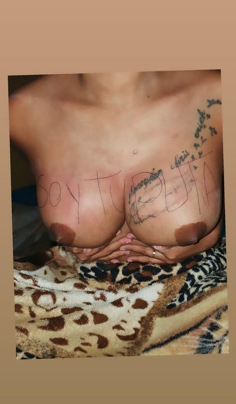 negrapomposa 28 porn model photo