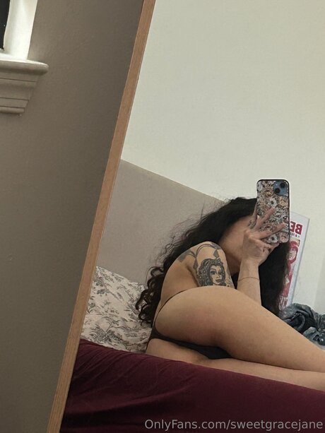 Sweetgracejane erotic model galleries