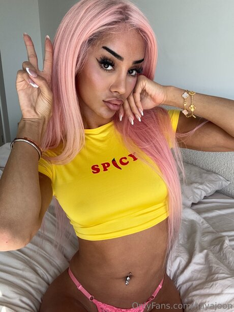 Nayajoon model nudes photos