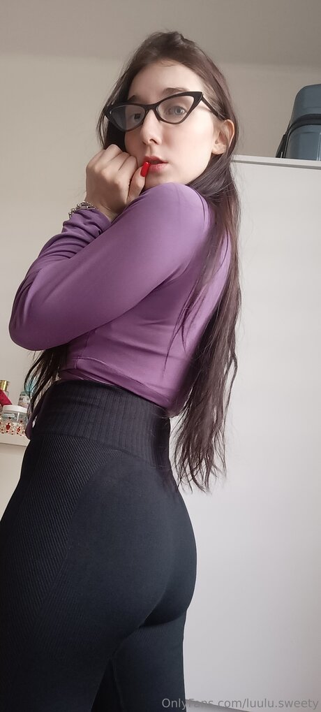 Luulu Sweety adult star pics