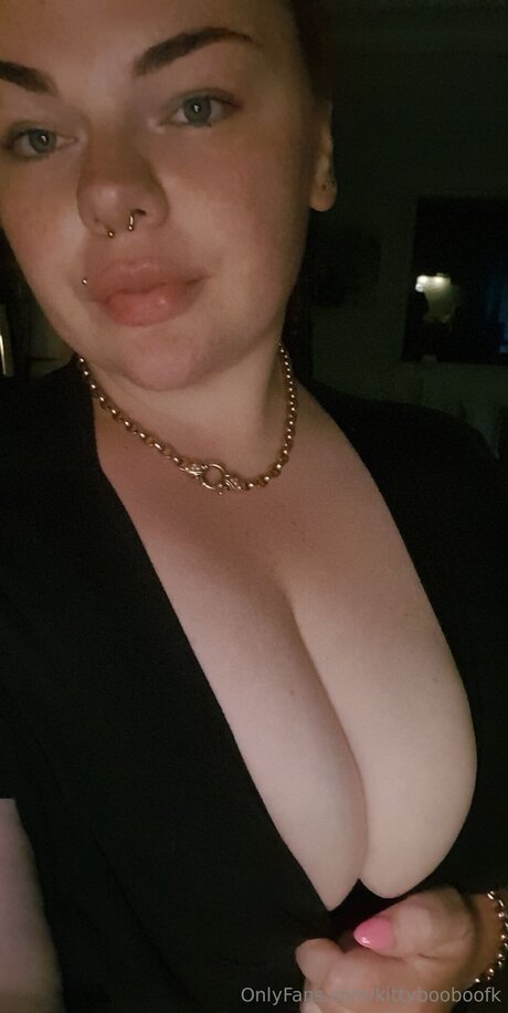 Kittybooboofk star sexy pics