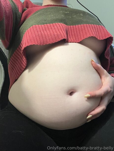Batty Bratty Belly perfect star photos