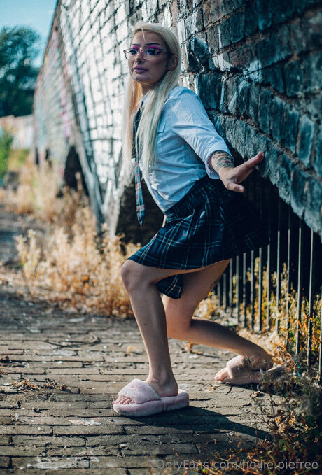 Hollie Piefree hd star pic