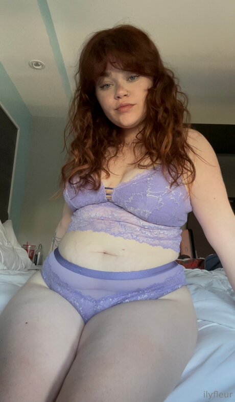 Ilyfleur model sexy photos