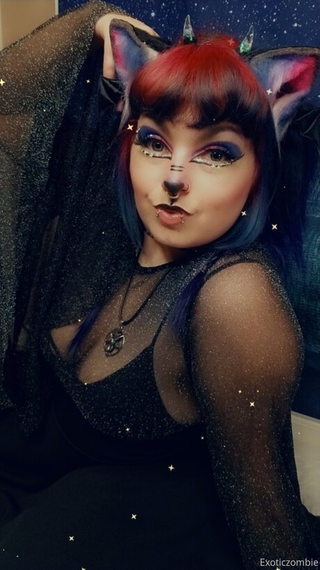 Exoticzombiefree nude star images
