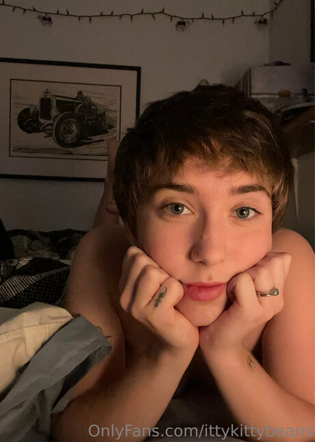 Ittykittybeans pornstar pretty gallery
