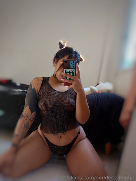 Goddessshophie naked actress pictures
