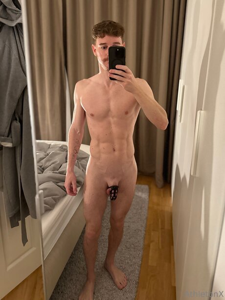 Athletonx model naked pictures