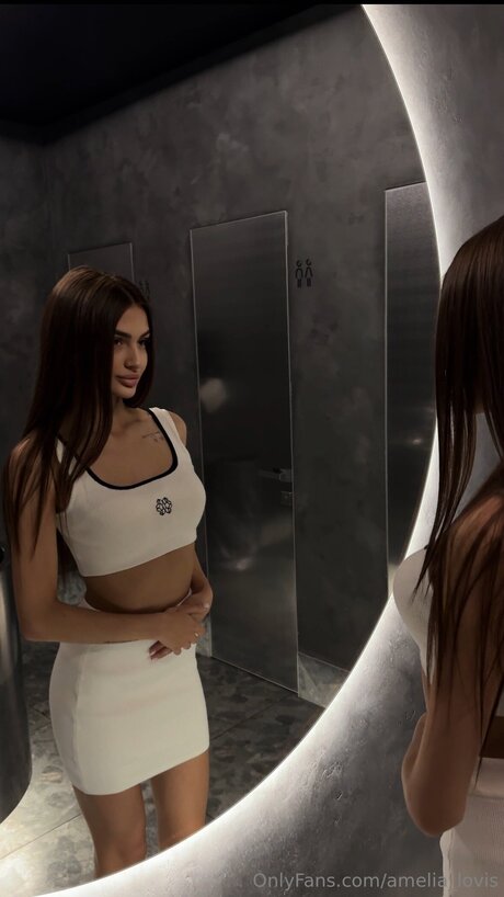 Amelia Lovis best star gallery