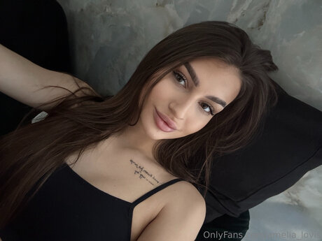 Amelia Lovis hot actress archive