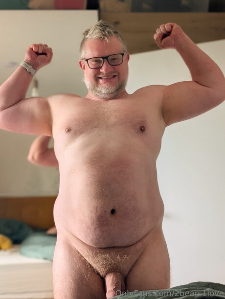 2bears1love nude actress img