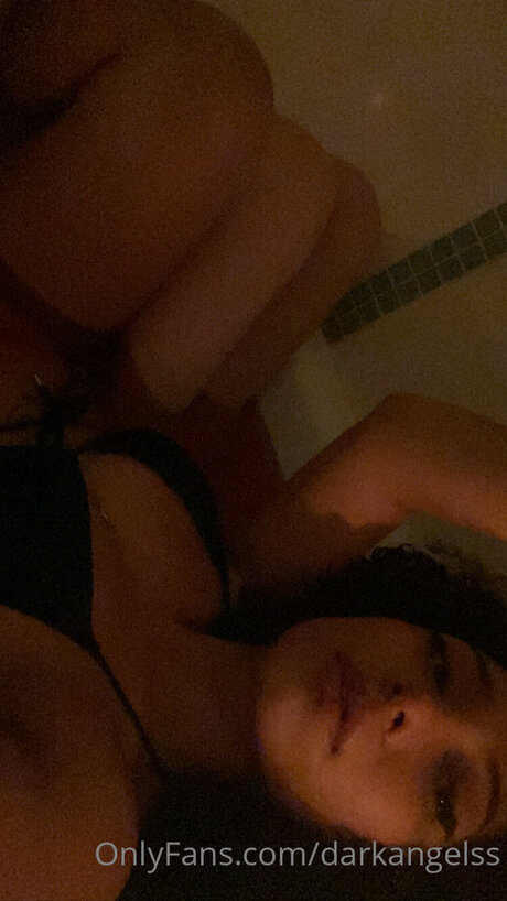 Darkangelss model adult photo