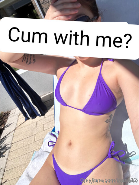 Twest12 xxx model image